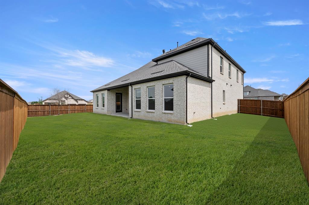 927 Stellar Truth Way Property Photo 28
