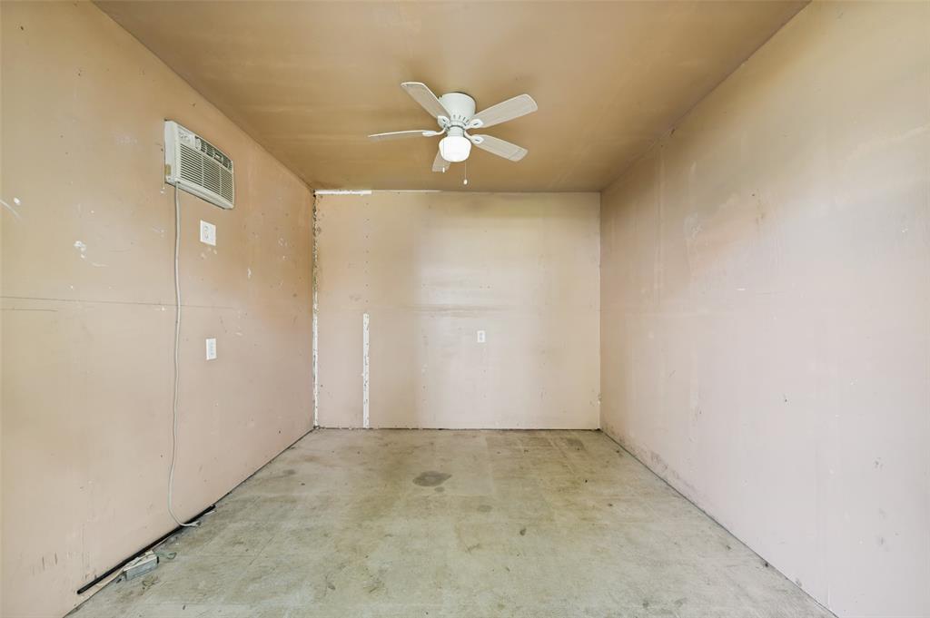 1814 Refinery Road Property Photo 20