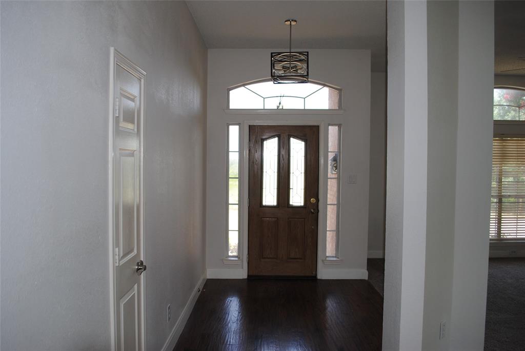 5080 Lakeshore Boulevard Property Photo 14