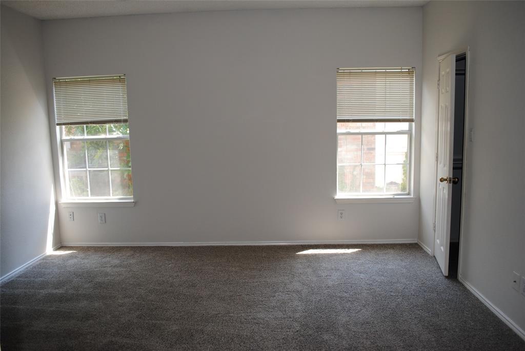 5080 Lakeshore Boulevard Property Photo 25