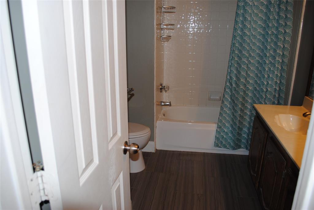 5080 Lakeshore Boulevard Property Photo 28