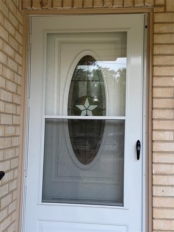 809 S Van Buren Property Photo 4