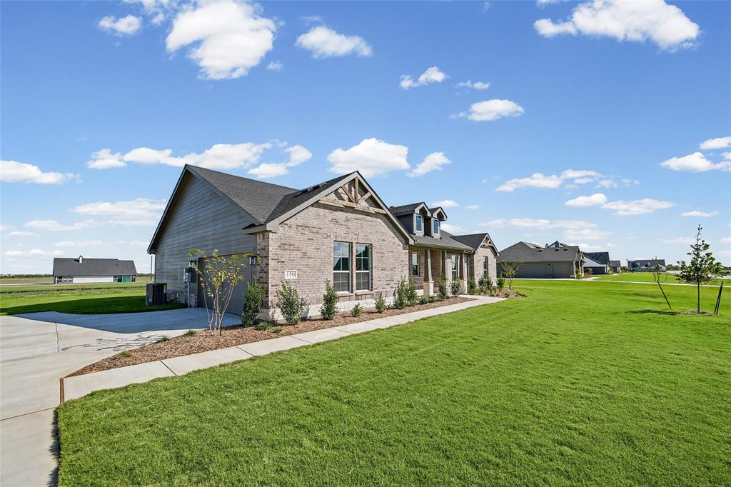 150 Sunny Side Road Property Photo 4