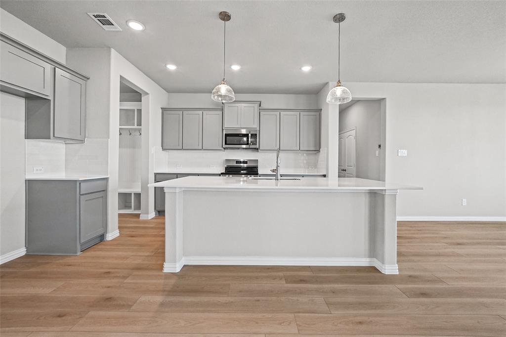 150 Sunny Side Road Property Photo 13