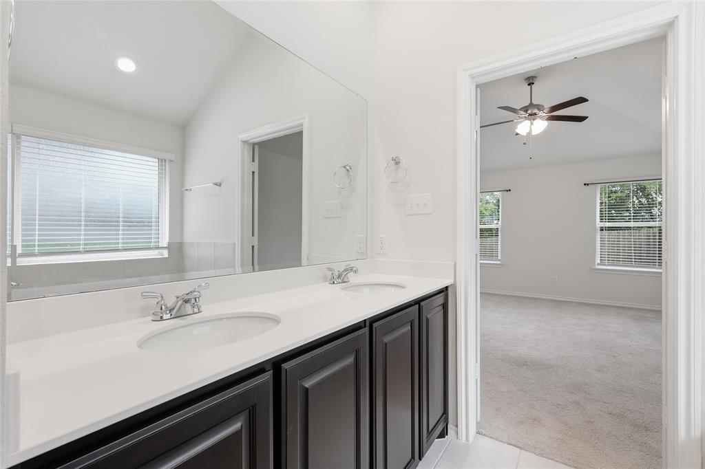 1836 Agarito Drive Property Photo 12
