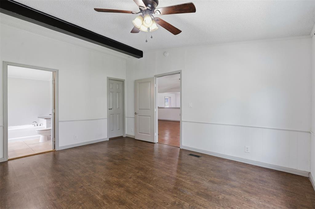907 Quail Run Property Photo 6