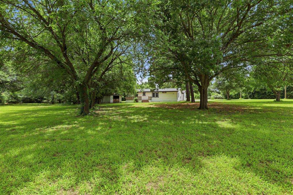 907 Quail Run Property Photo 34