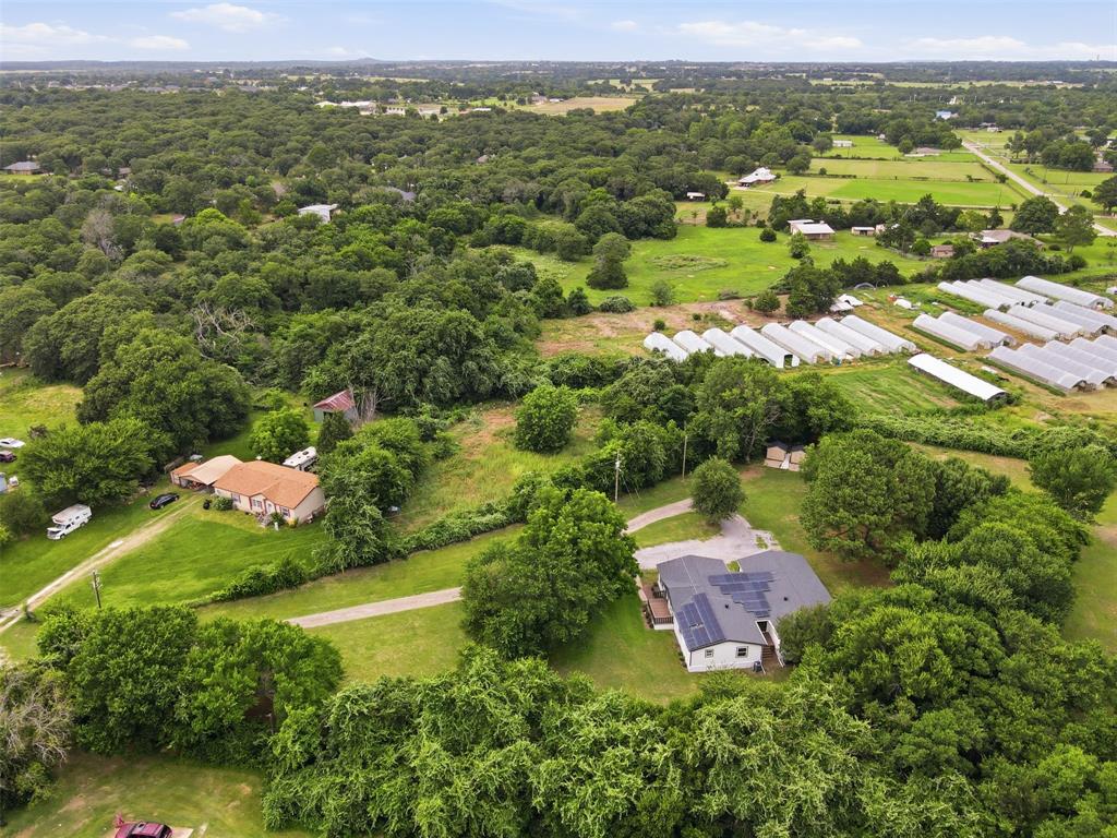 907 Quail Run Property Photo 38