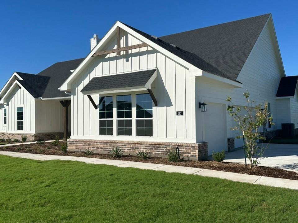 147 Sunny Side Road Property Photo 3