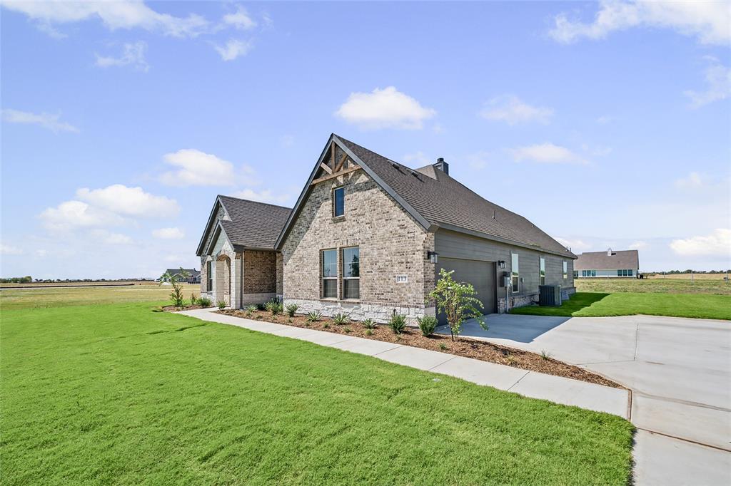 113 Sunny Side Road Property Photo 4