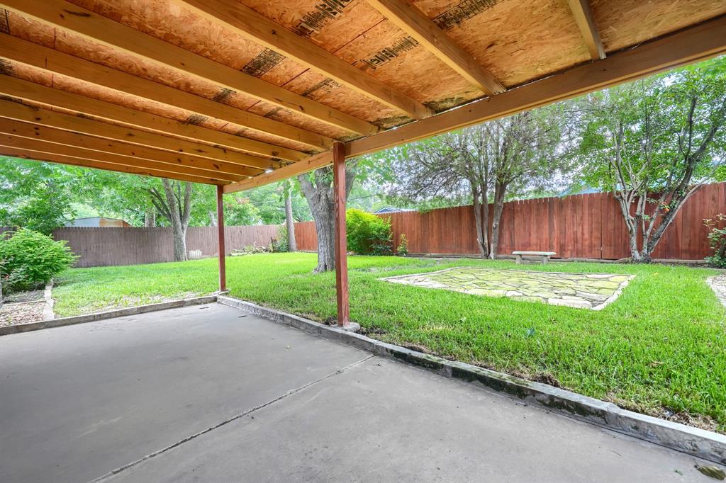 821 Prestwick Street Property Photo 22