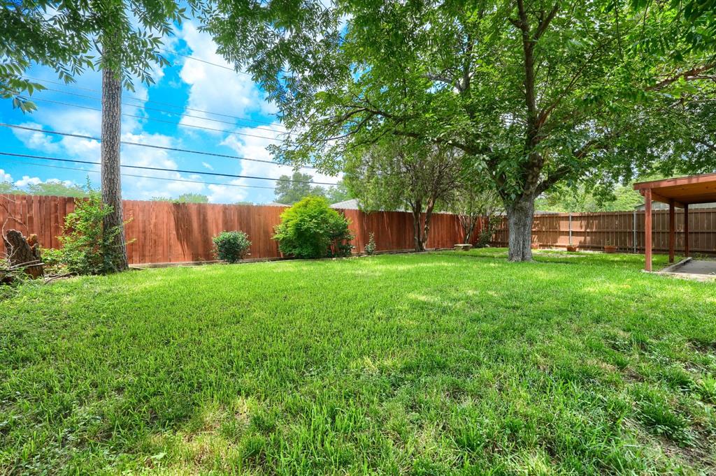 821 Prestwick Street Property Photo 25