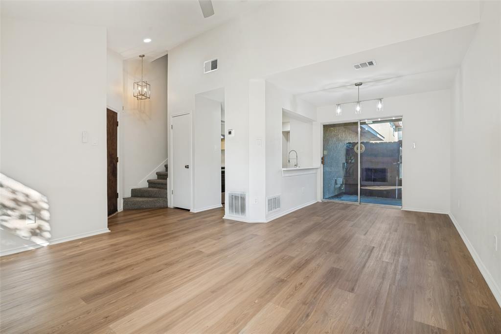 4938 Rolling Vista Property Photo 5