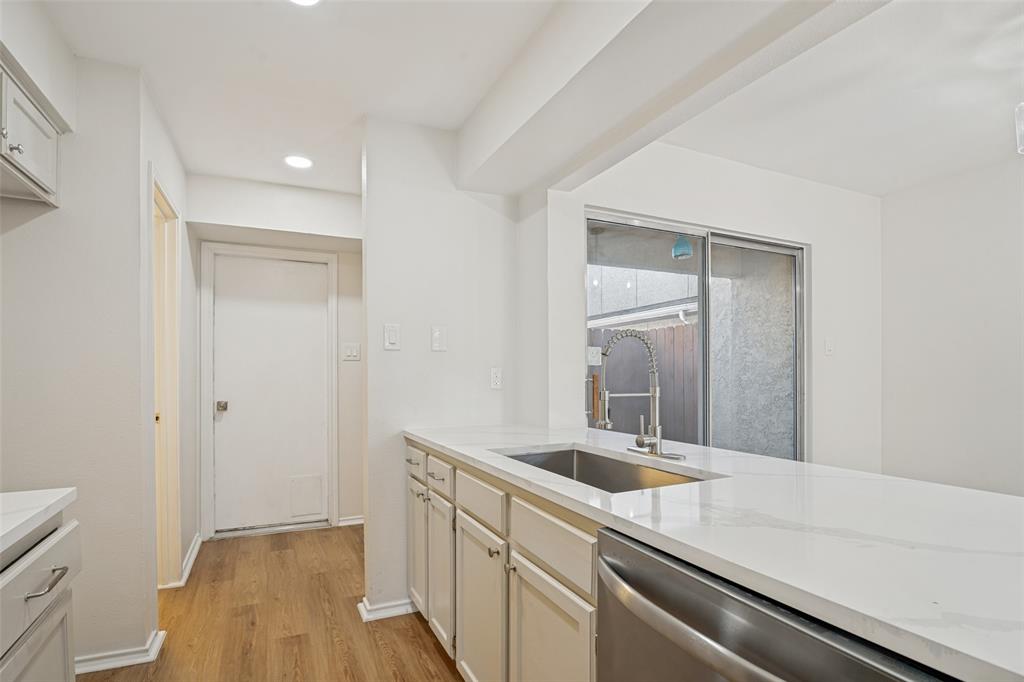 4938 Rolling Vista Property Photo 11