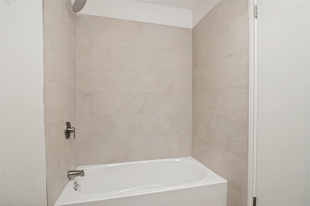 4938 Rolling Vista Property Photo 22