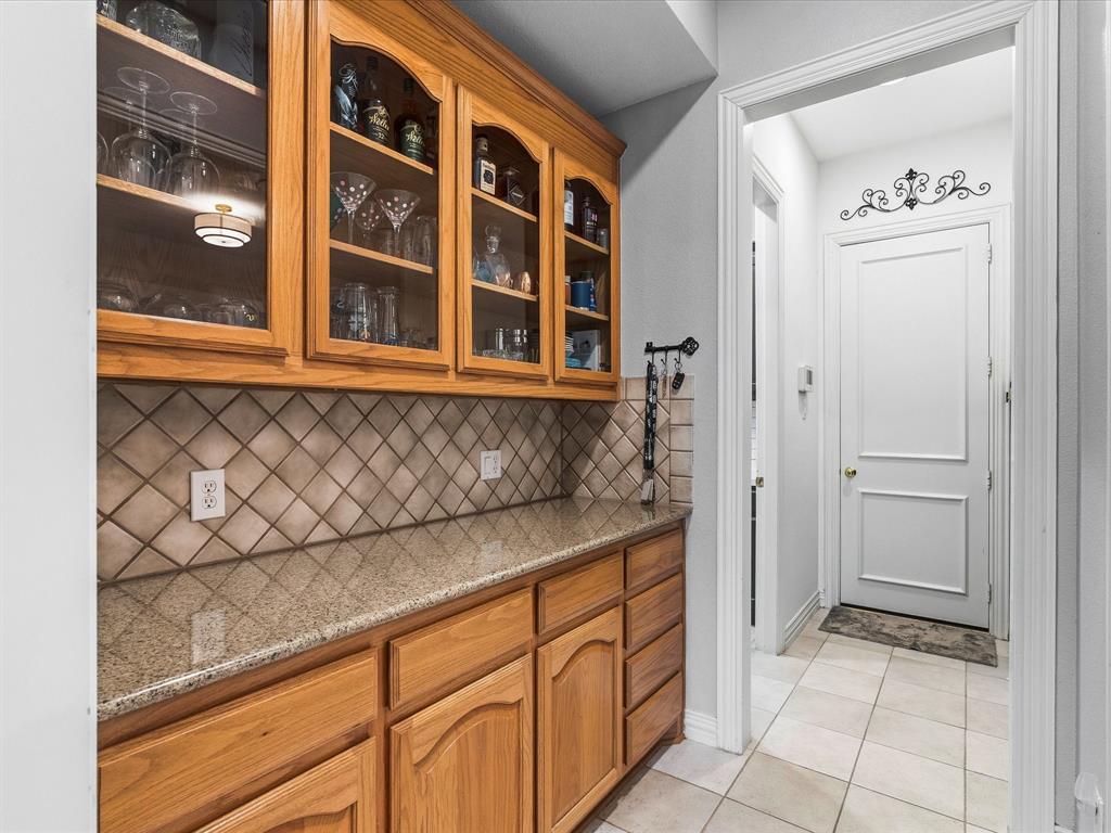5213 Balmoral Lane Property Photo 10
