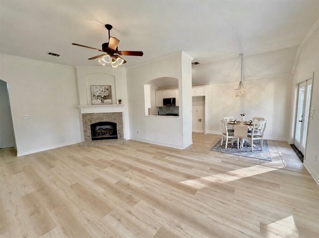 3318 Cane Break Drive Property Photo 2