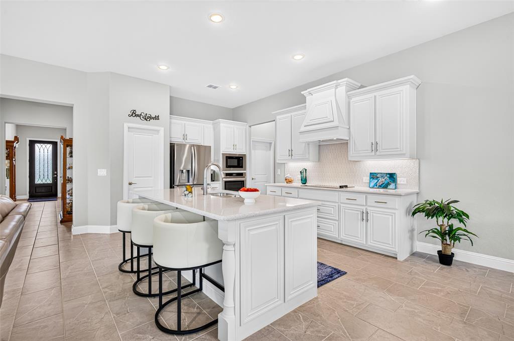2119 Charming Forge Road Property Photo 4