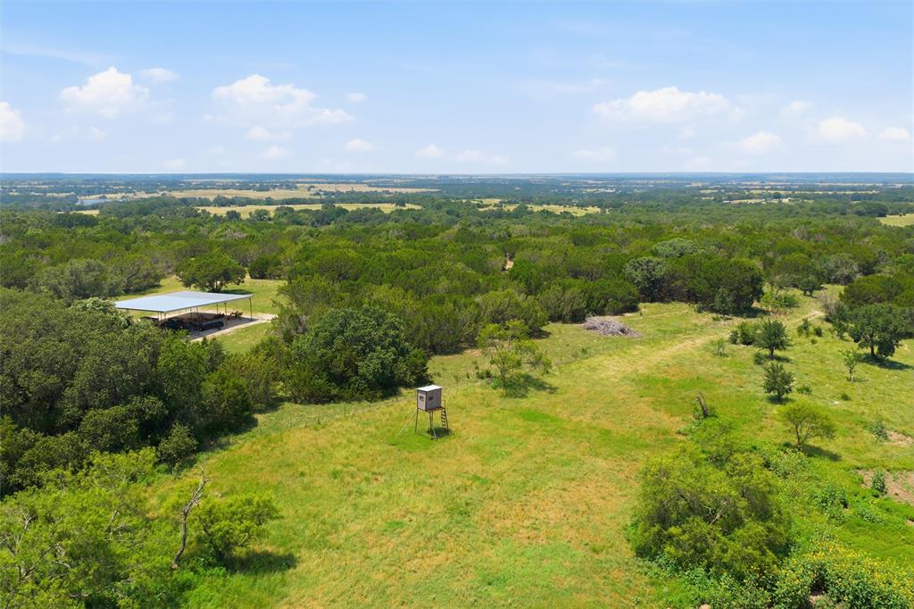 5835 N Fm 1744 Property Photo 11