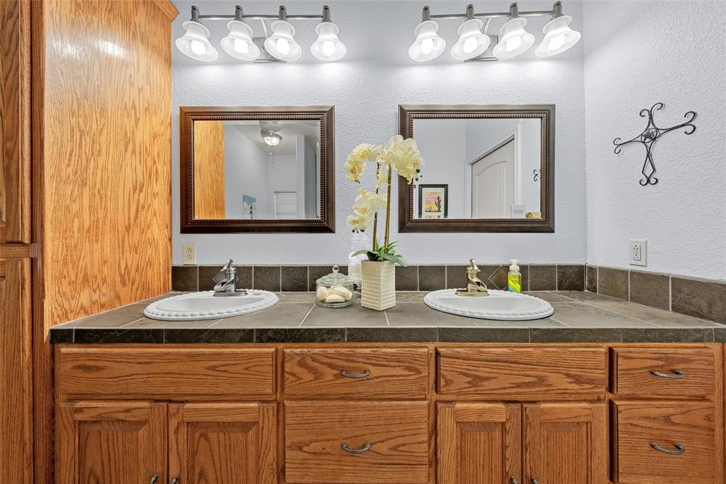5835 N Fm 1744 Property Photo 29