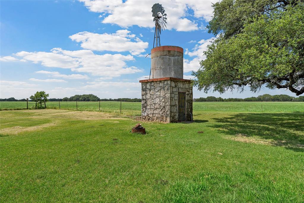 5835 N Fm 1744 Property Photo 39