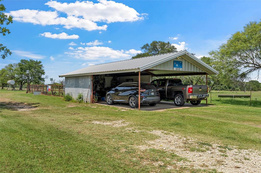 5835 N Fm 1744 Property Photo 40
