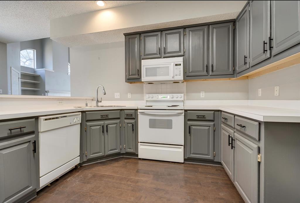 4156 One Place Property Photo 1