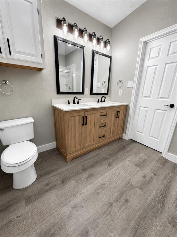 4156 One Place Property Photo 3