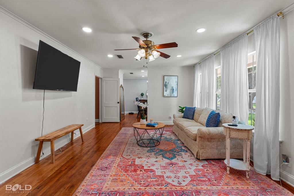 223 Leland Drive Property Photo 8