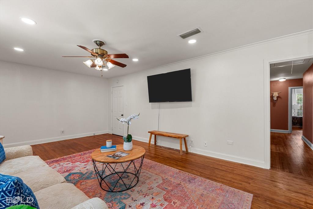 223 Leland Drive Property Photo 10