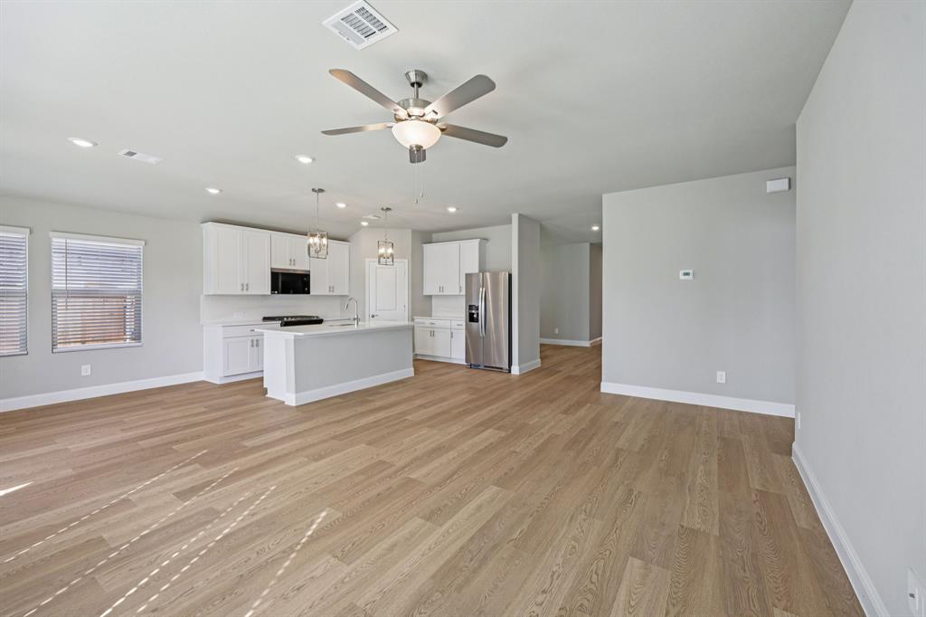 3410 Richmond Drive Property Photo 11