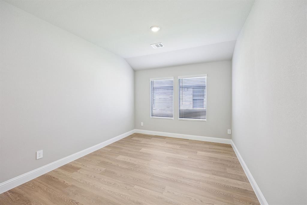 3410 Richmond Drive Property Photo 24