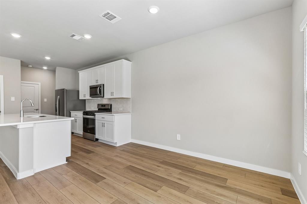 3414 Richmond Drive Property Photo 13
