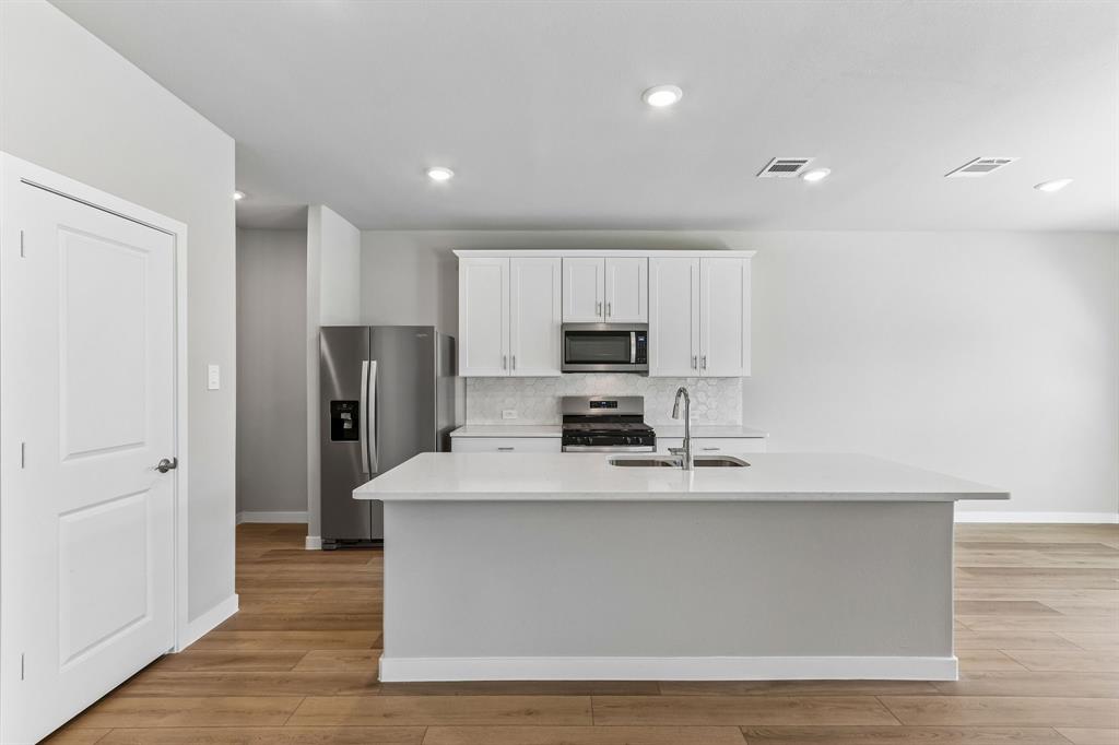 3414 Richmond Drive Property Photo 17