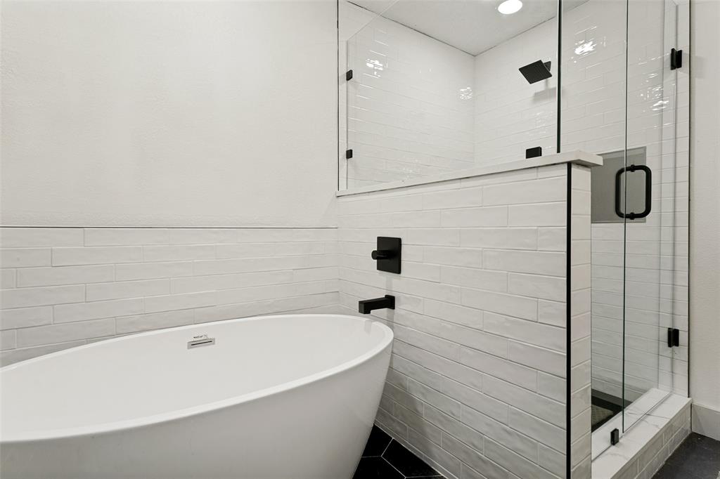 5960 Mckaskle Drive Property Photo 11