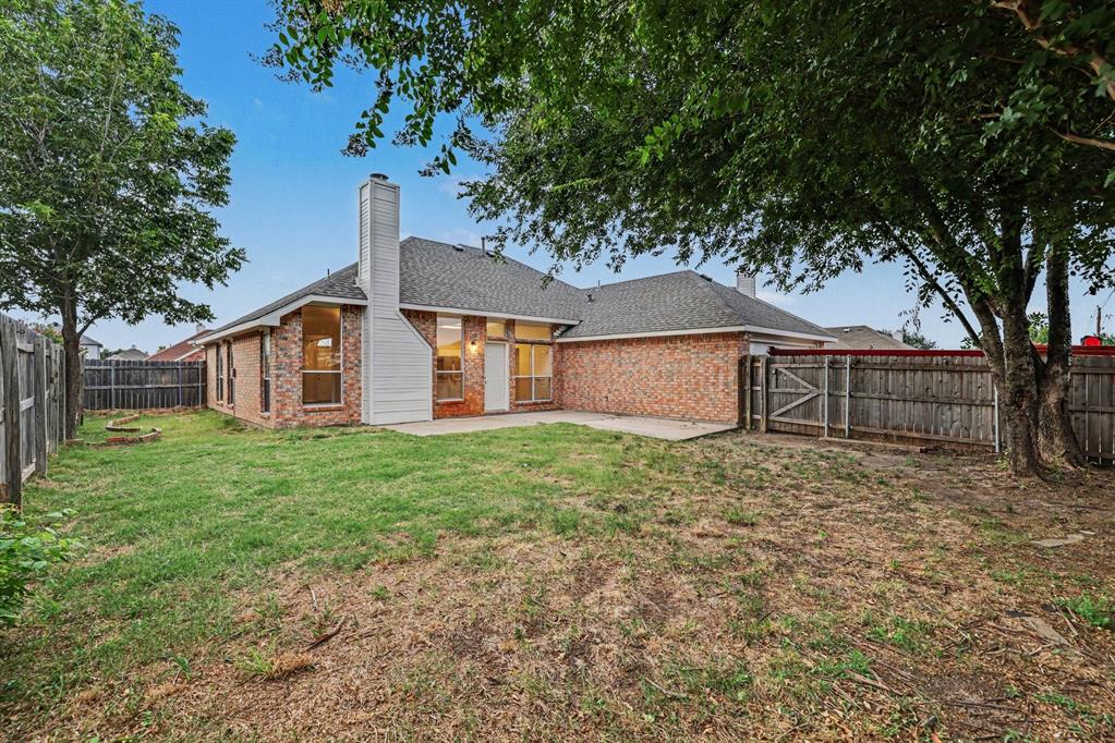 11709 Amber Valley Drive Property Photo 2