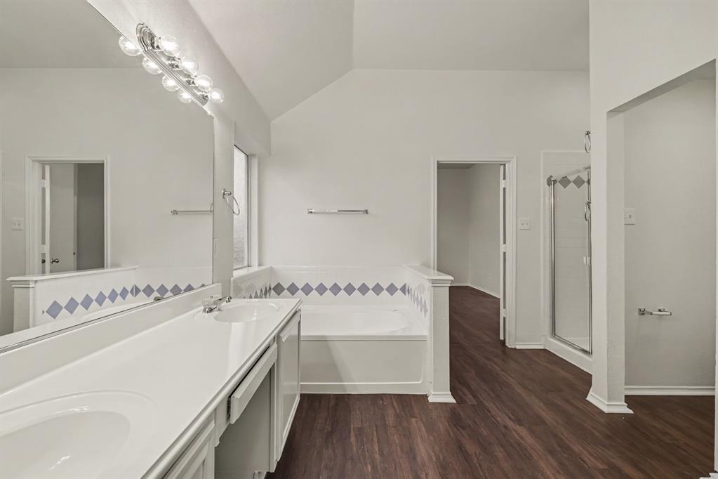 11709 Amber Valley Drive Property Photo 18