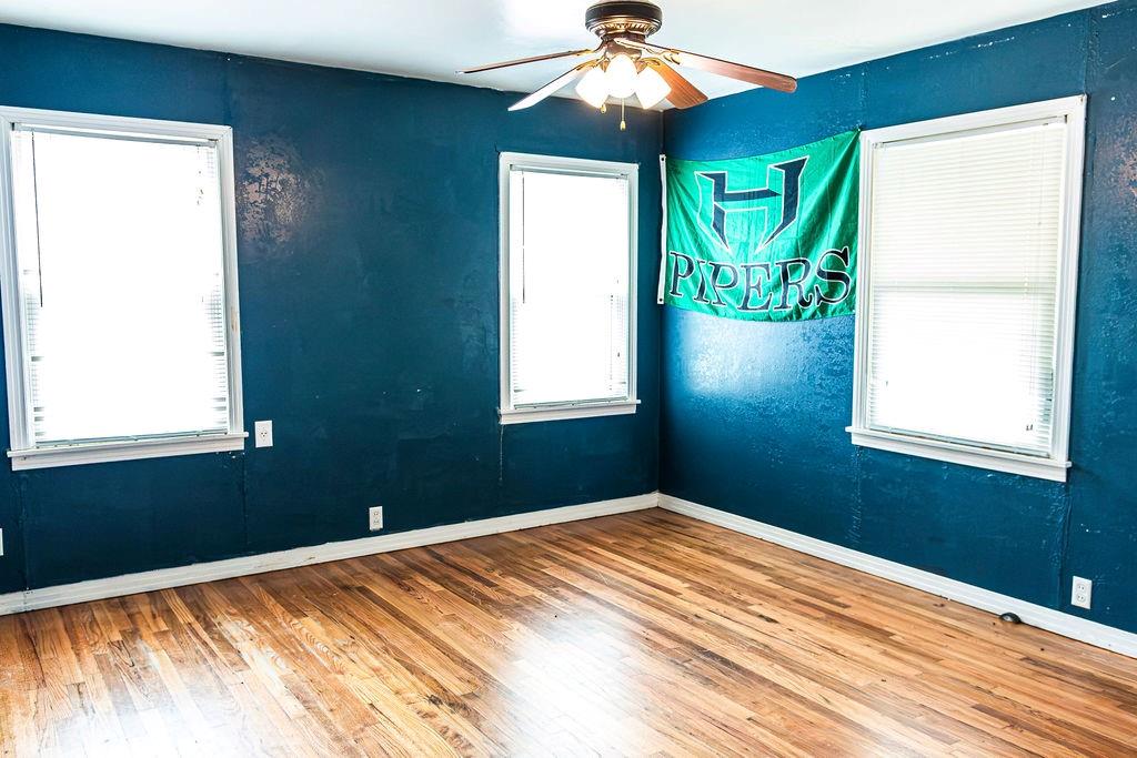 325 Nw Avenue I Property Photo 16