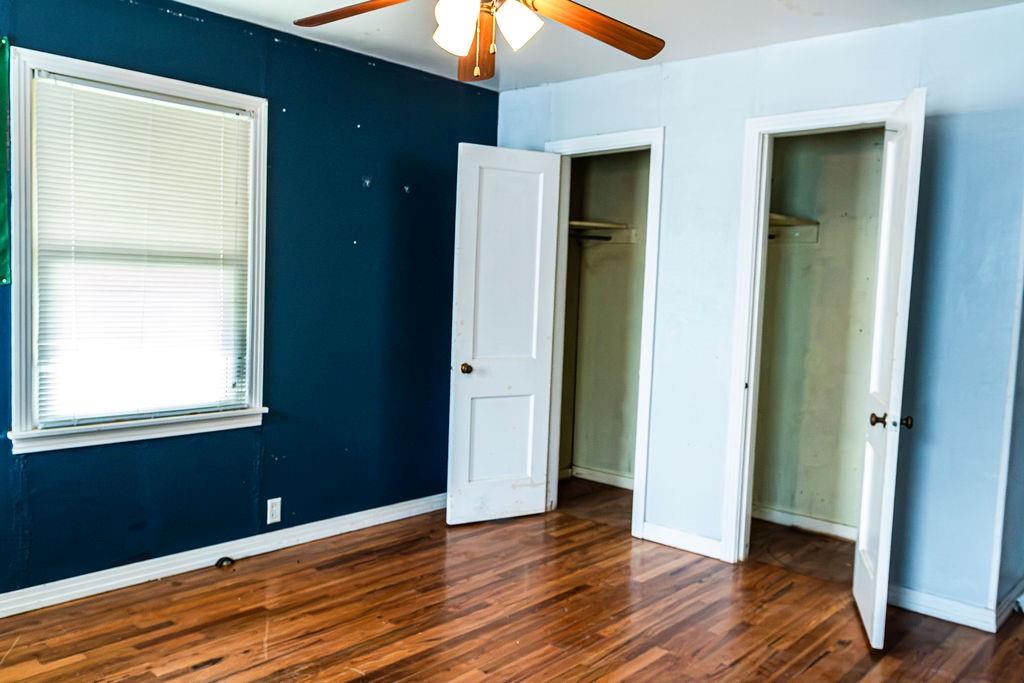 325 Nw Avenue I Property Photo 17