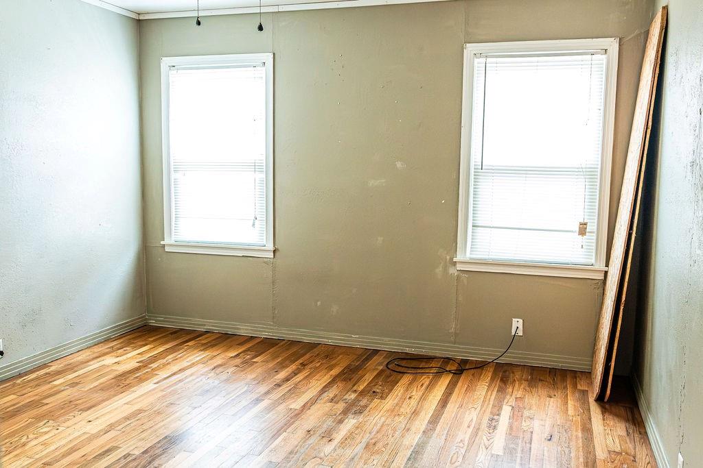 325 Nw Avenue I Property Photo 18