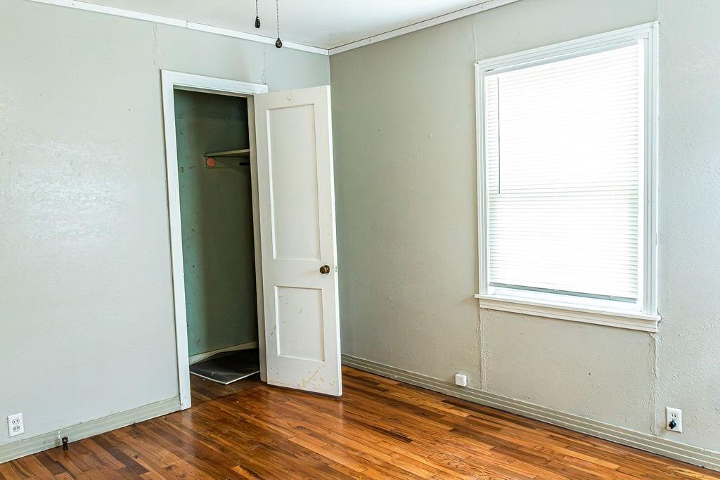 325 Nw Avenue I Property Photo 20