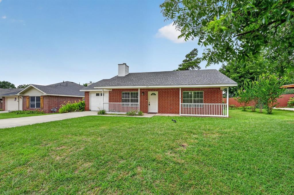 209 Pafford Street Property Photo 2