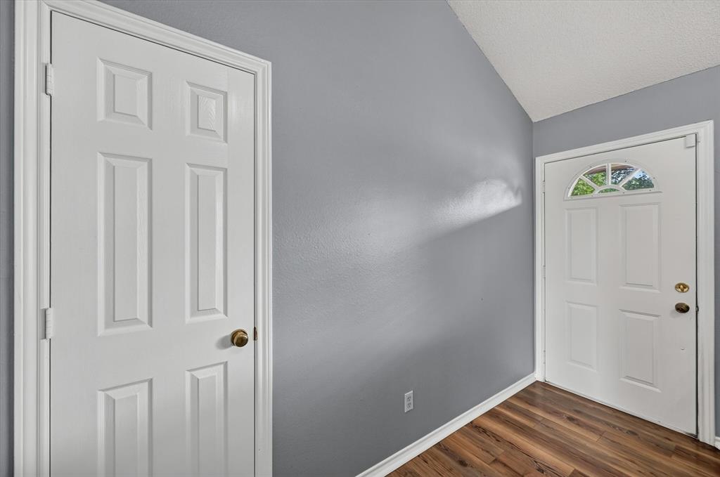 209 Pafford Street Property Photo 3