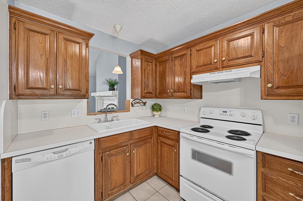209 Pafford Street Property Photo 11