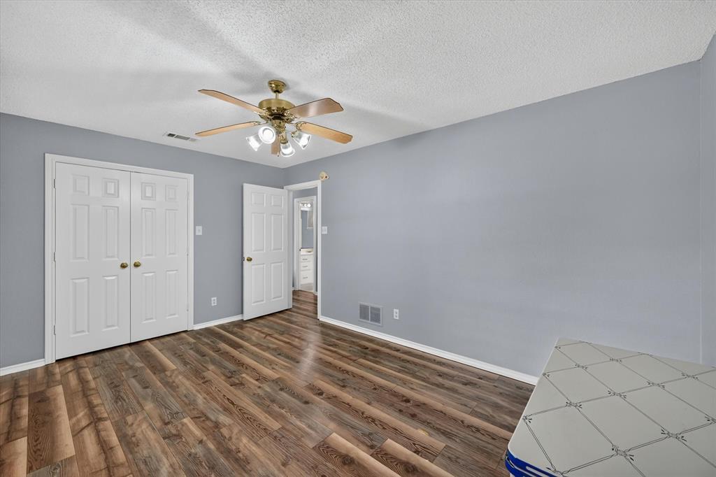 209 Pafford Street Property Photo 25