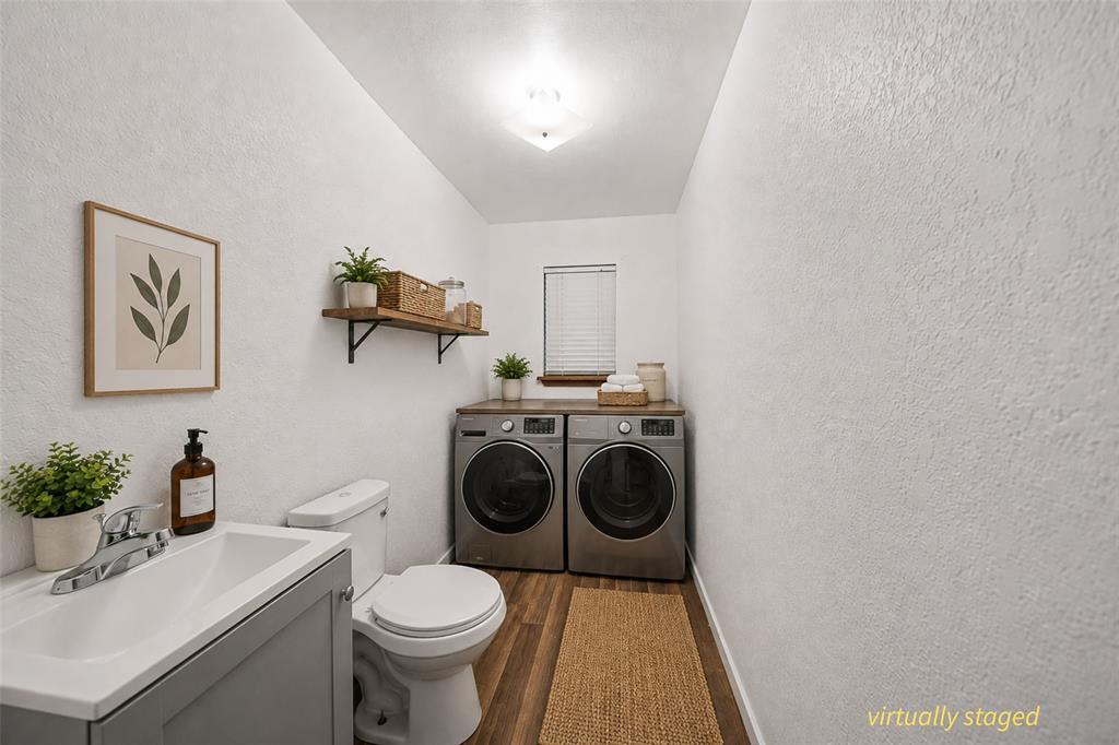 720 E Marshall Avenue Property Photo 18