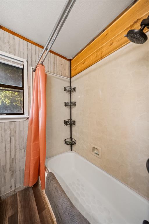 720 E Marshall Avenue Property Photo 23