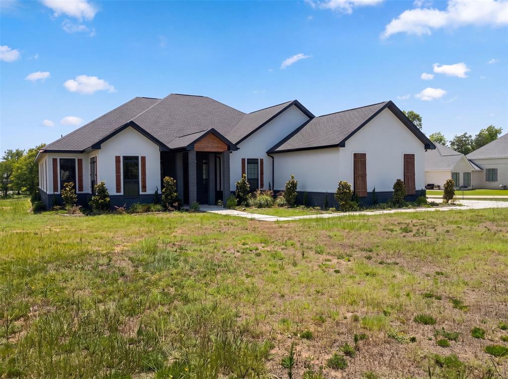 101 Windward Court