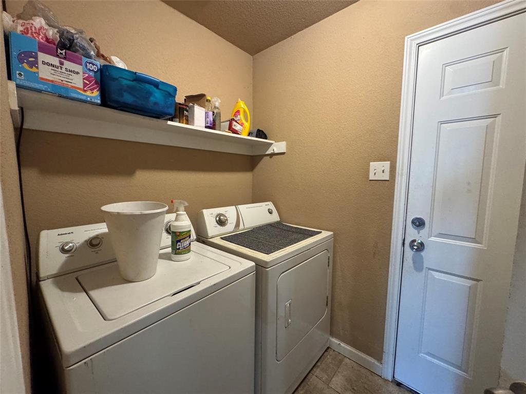 104 Richard Lane Property Photo 12