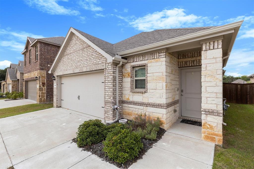 3916 Oak Creek Circle Property Photo 23